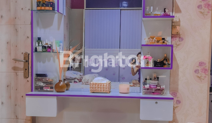 RUMAH CANTIK DI TAMAN WIGUNA SELATAN FULL FURNISH BESERTA PERABOT 2