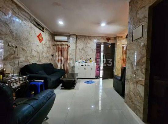 Dijual Rumah Casa Jardin Anthurium Semi Furnished Bagus 2 Lantai 2