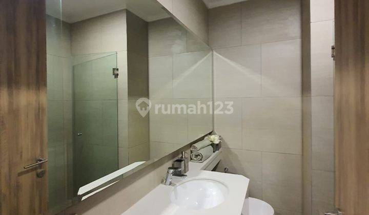 Dijual Apartemen Menara Jakarta Kemayoran Semi Furnished 2