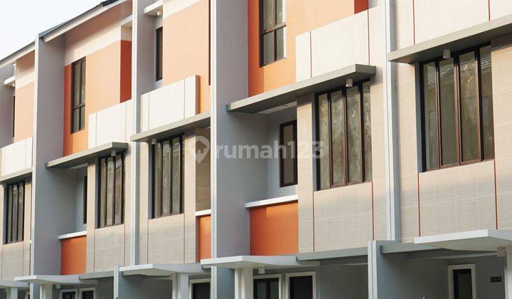 Dijual Rumah Casa Jardin Residence Quin Tipe Oleander 3 Lantai 1