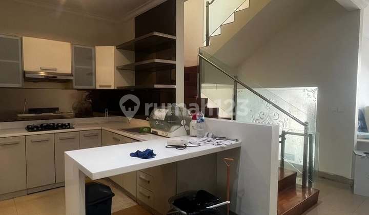 Dijual rumah PIK Florance uk 8x20 m2 full bangunan at jakarta utara 2