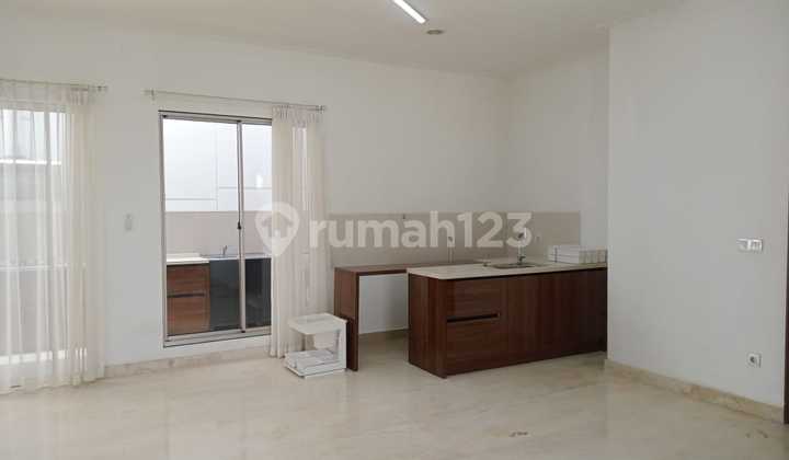 Dijual rumah PIK Golf Island Cluster Orchestra 2Lt Uk 150 m² at Jakarta Utara 2