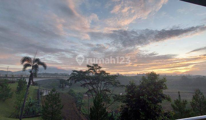 Rumah View Danau, Kota Baru Parahyangan 2