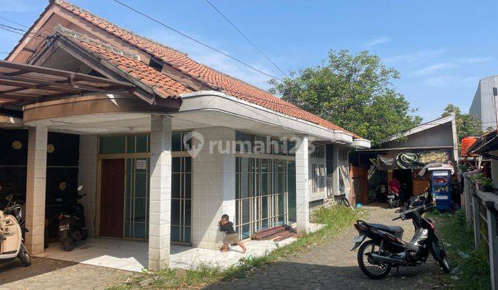 Rumah Bagus Luas Nyaman di Cisaranten Arcamanik 1