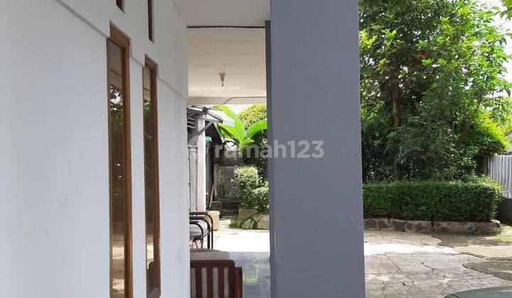 Rumah Hook Luas Strategis Cocok Usaha di Sayap Bkr 2