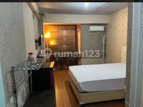 Apartemen Emerald Dibawah Pasar 1