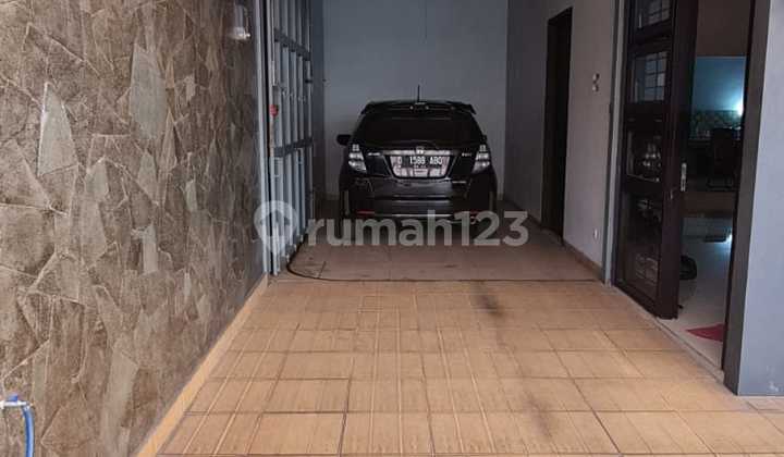 Rent Taman Holis Indah House 2