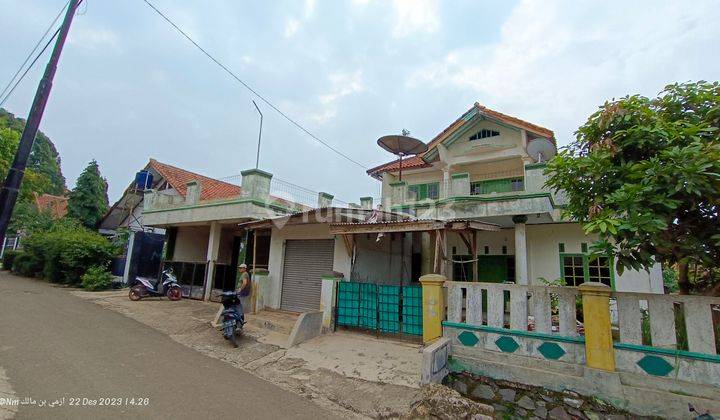 RUMAH 2 LANTAI DEPAN JALAN RAYA 1