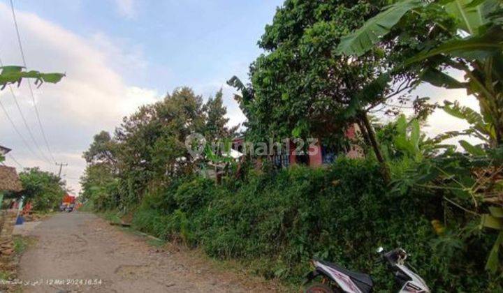 Tanah  Berikut Bangunan Murah Pinggir Jalan Besar View Gunung  1