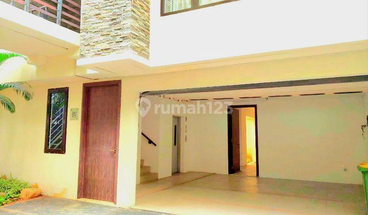 Rumah 4 Lantai 4KT 4KM Kemayoran Dekat Golf Jubile Prj Toll Jis 2