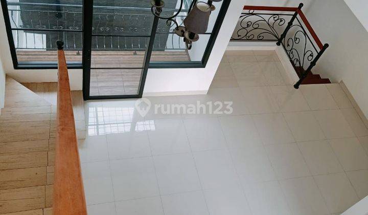 Dijual rumah dalam lingkungan nyaman dalam kompleks Kalibata Jakarta Selatan 2