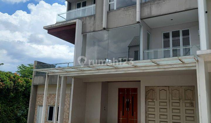 Dijual rumah dalam lingkungan nyaman di kompleks Cipete Jakarta Selatan 1