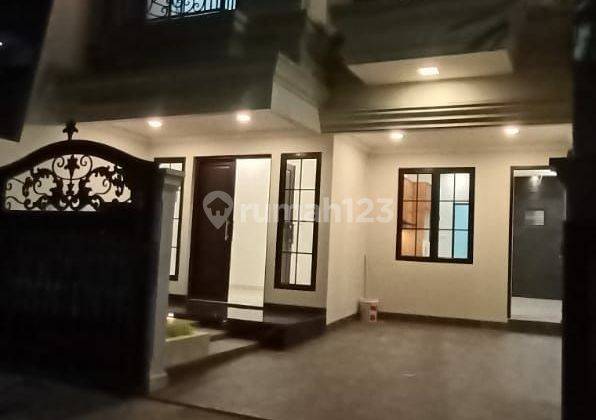 Dijual rumah dalam lingkungan nyaman di Rawamangun Jakarta Timur 1