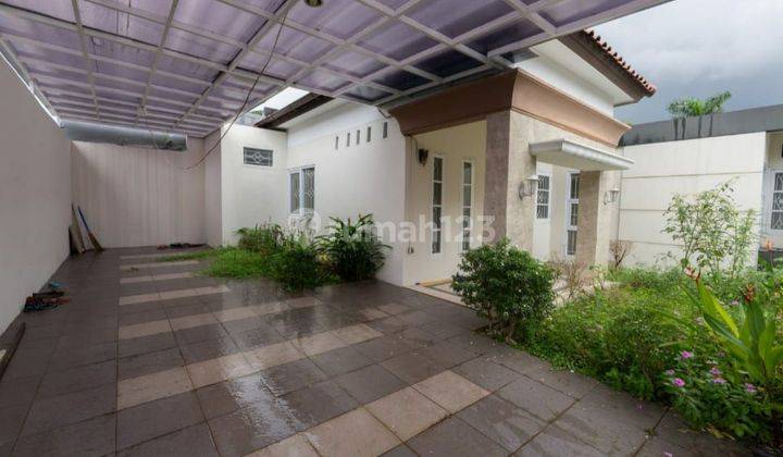 Dijual rumah dalam kompleks yang nyaman di Jati Asih Bekasi 2