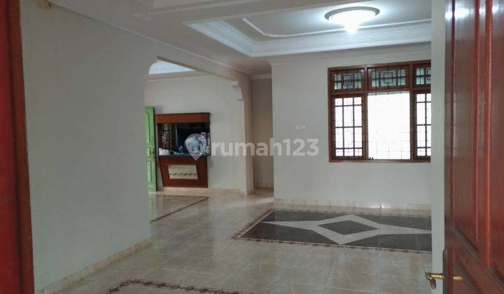 Dijual rumah pinggir jalan besar cocok untuk tempat usaha atau kantor di Pondok Kelapa Jakarta Timur 2