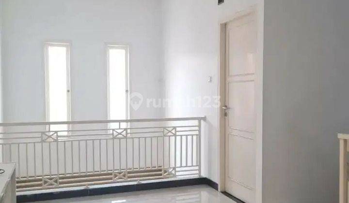 Dijual rumah cantik dalam lingkungan nyaman di kompleks billymoon Pondok Kelapa Jakarta Timur 2