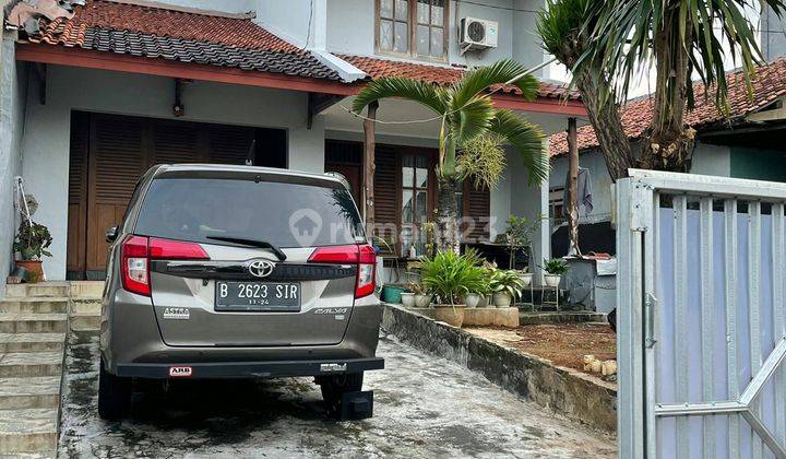 Dijual rumah 2 lantai lokasi hanya 1 km dari pintu tol Limo  1