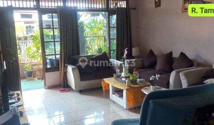 Rumah2 lantai sertifikat hak milik 2 Lantai SHM Sudah Renovasi Timur Rumah 2