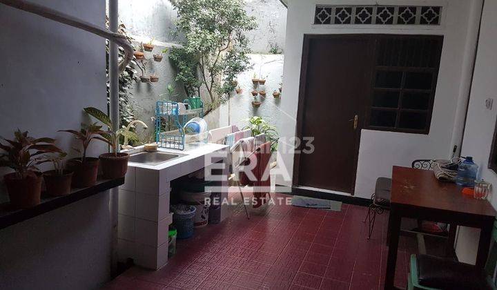 Rumah Pulo Asem Bagus standart furnish siap huni 2 lantai 1