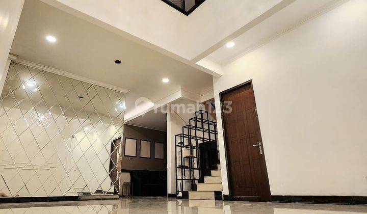 Rumah Mewah Terawat 2 Lantai Siap Huni di Jati Padang Jaksel Dr 13390 2