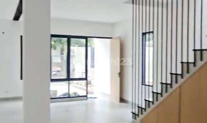 Rumah 2 Lantai Modern Siap Huni di Pesanggrahan Jaksel Ny 13193 2