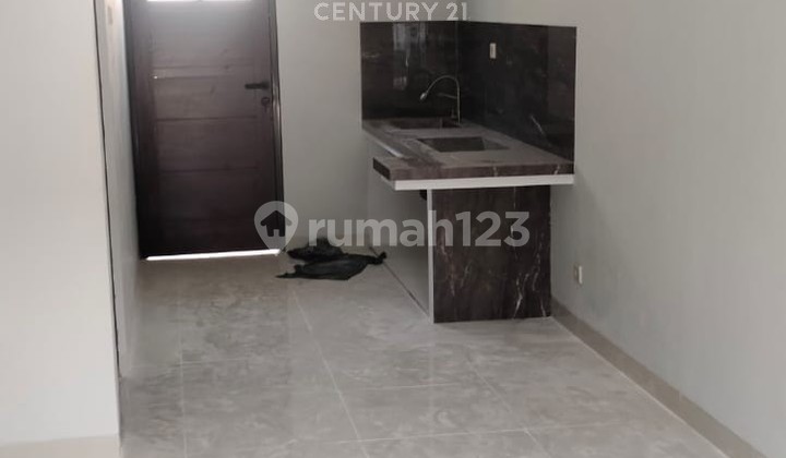 Rumah Siap Huni Di Pamulang Cantik TA15080 2