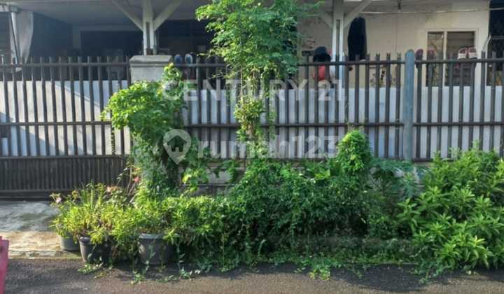 For Sale, Madam, House in a Flood-Free Location, Pamulang Permai 1 For Sale, Madam, House in a Flood-Free Location, Pamulang Permai 1