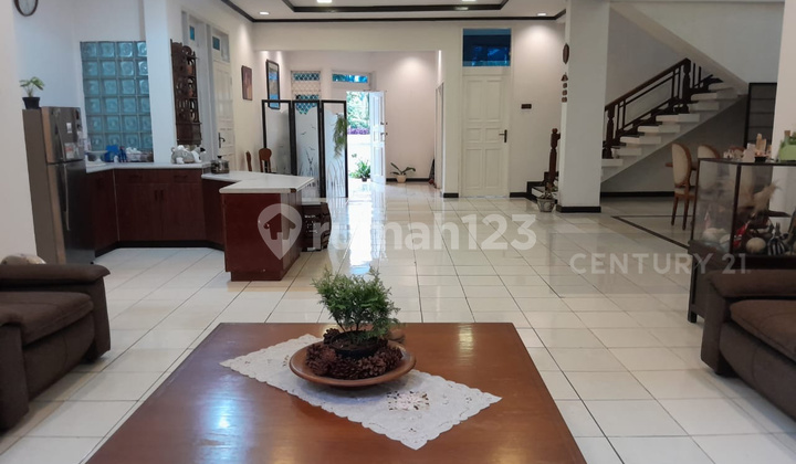 Rumah Mewah Luas 282 Hadap Timur Pondok Indah Jakarta Selatan