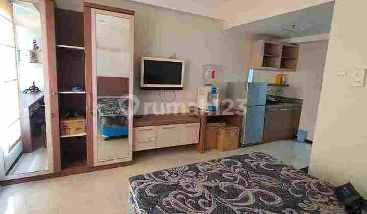 Berkeley Lt 23 dekat Denver Cornel Universitas Ciputra