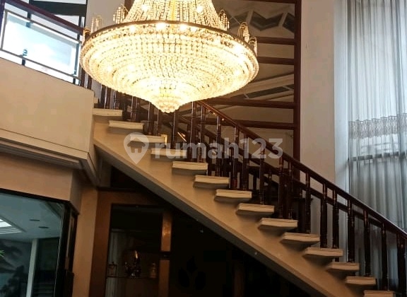 Dharmahusada Indah Block M Strategic Cheap House near Manyar 2