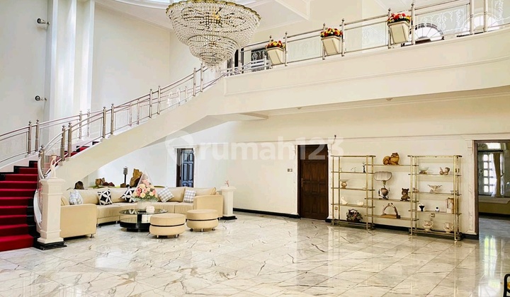 Dharmahusada Indah Classic House City Center Cheap Negotiable 2