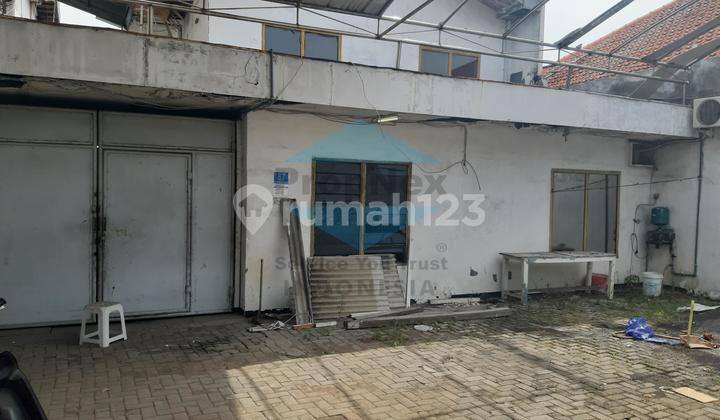 Kedung Cowek Strategis Jalan Ramai 1