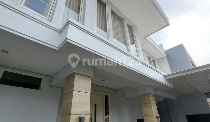 MINIMALIST VILLA HOUSE BUKIT MAS NEAR MAYJEN DARMO PERMAI 2