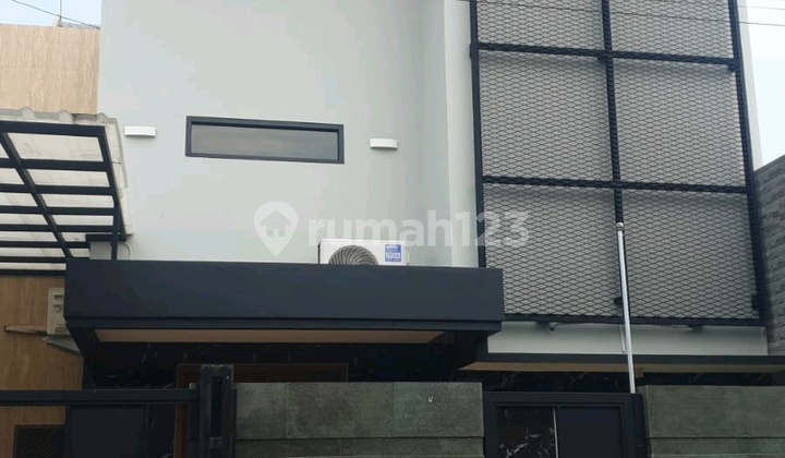 Simpang Darmo Permai