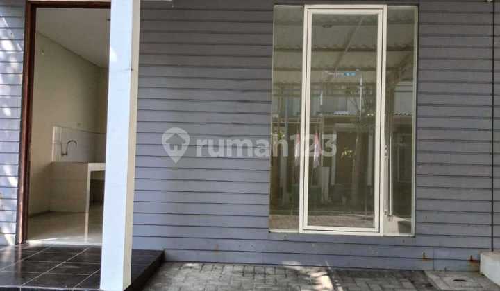 Northwest Park Surabaya Barat Sudah Canopy Terawat Northwest Park Surabaya Barat Sudah Canopy Terawat