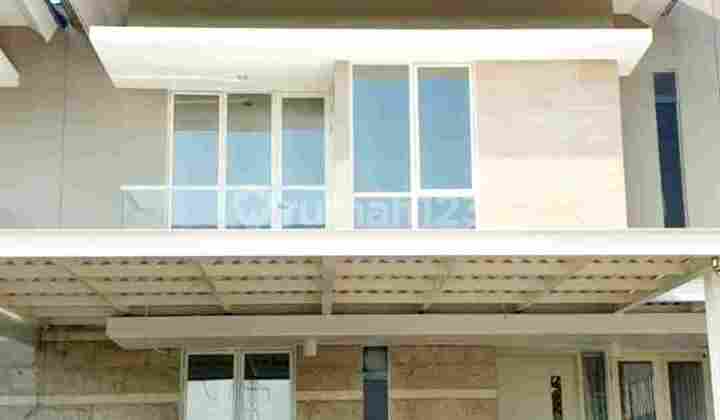 LUXURY HOUSE + FURNISHED GREENLAKE wiyung near citraland wbm royal