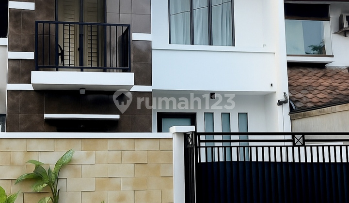 Minimalis Babatan Pratama Wiyung Dkt Royal Residence Wbm 2