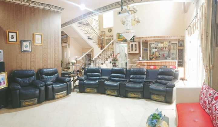 CLASSIC LUXURY EAST GAYUNGSARI 2