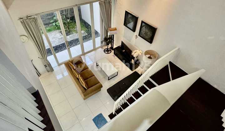 For Sale: Bukit Mas WBM Tourist House Furnished 4BR 2LT Wiyung Near Pakuwon 2