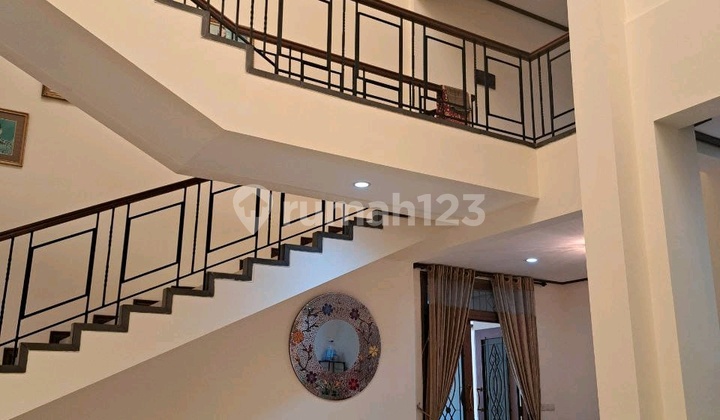 SIAP HUNI 2LANTAI DARMO PERMAI TIMUR DKT SUKOMANUNGGAL HR MOHAMAD 2