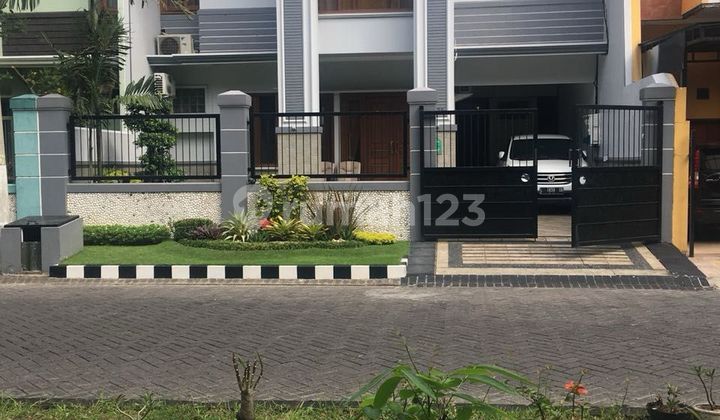 Rumah Babatan Wiyung Surabaya Barat