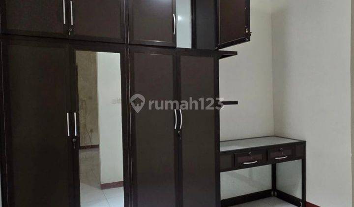 Murah sewa rumah graha famili 2 lt 2