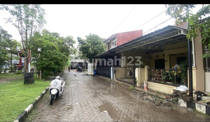 Rumah Wiguna Selatan Terawat dan Siap Huni 2