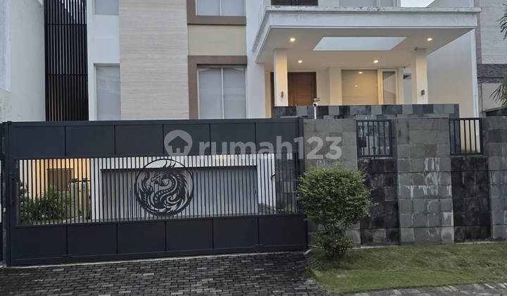 Graha Famili Luxury House Ready to Live In 1