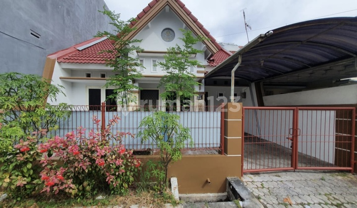 1-Story Ready-to-Occupy House in Mulyosari Prima 1-Story Ready-to-Occupy House in Mulyosari Prima