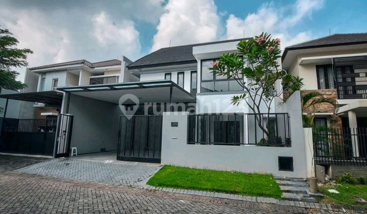 Rumah Baru 2 Lt Park Avenue, Dian Istana