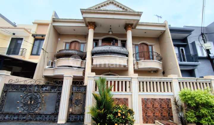 JUAL CEPAT!! Rumah Luas Dan Bagus Di Paradise, Nego Sampai Deal