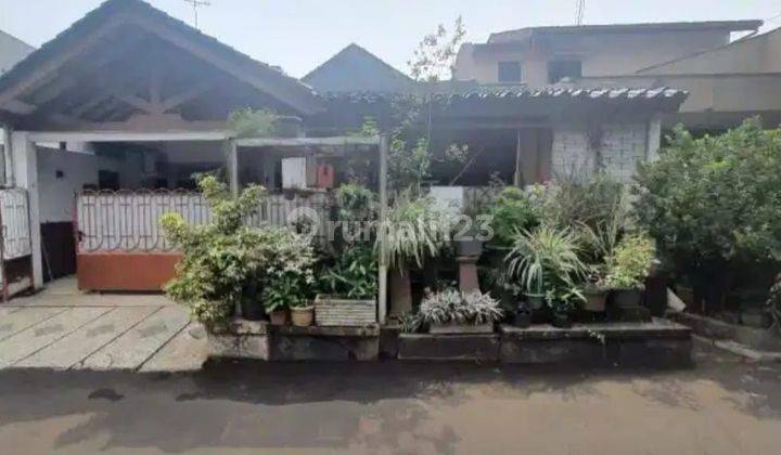 Rumah asri, strategis di  Jaka permai  1