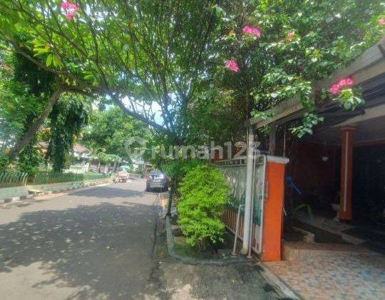 Rumah 2.5 Lantai Bagus Fresh di Perumnas Klender, Jaktim 2