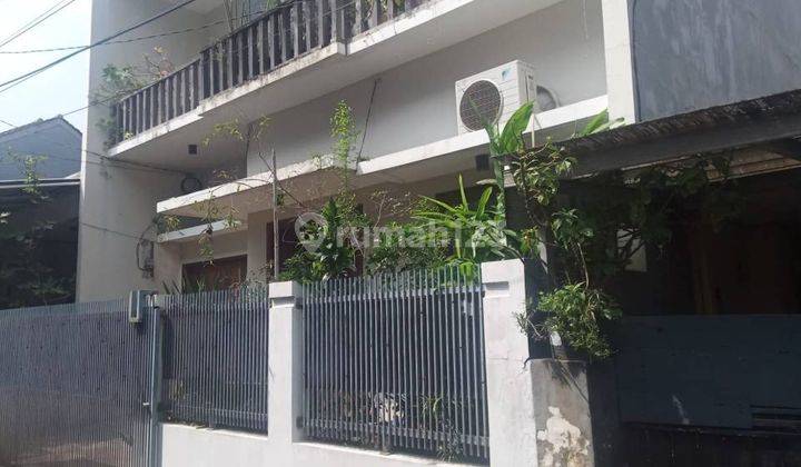 Rumah Bagus Dan Siap Huni di Komplek Tebet Jakarta Selatan 1